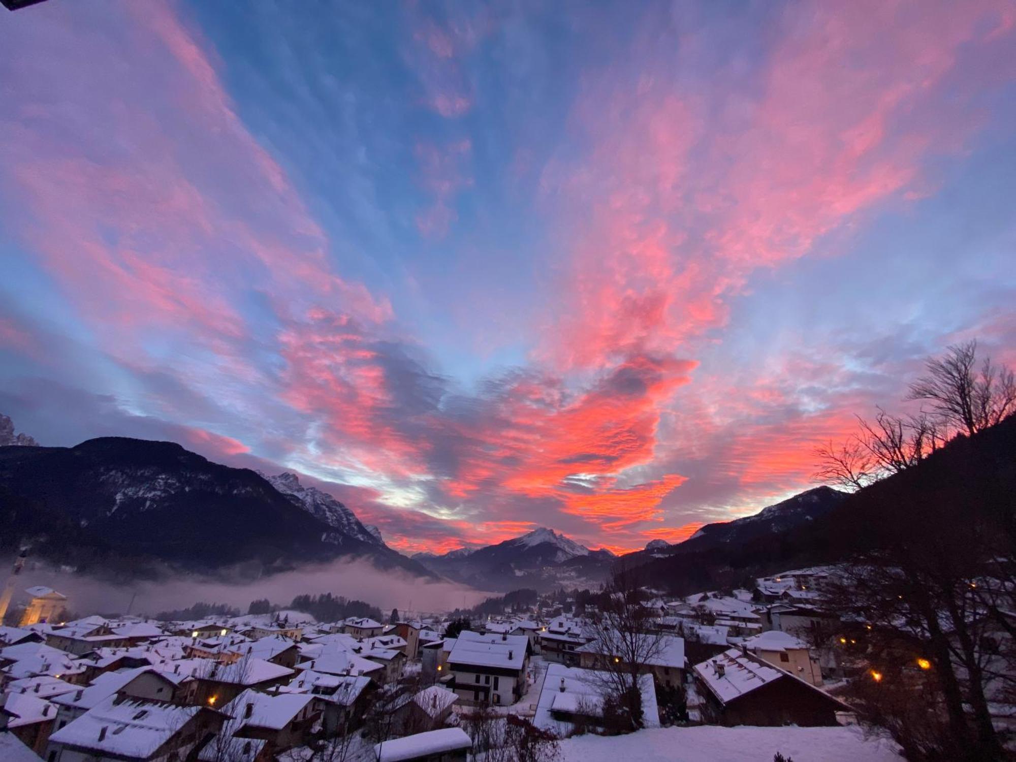 Fra Rose E Mughi Panzió Domegge di Cadore Kültér fotó