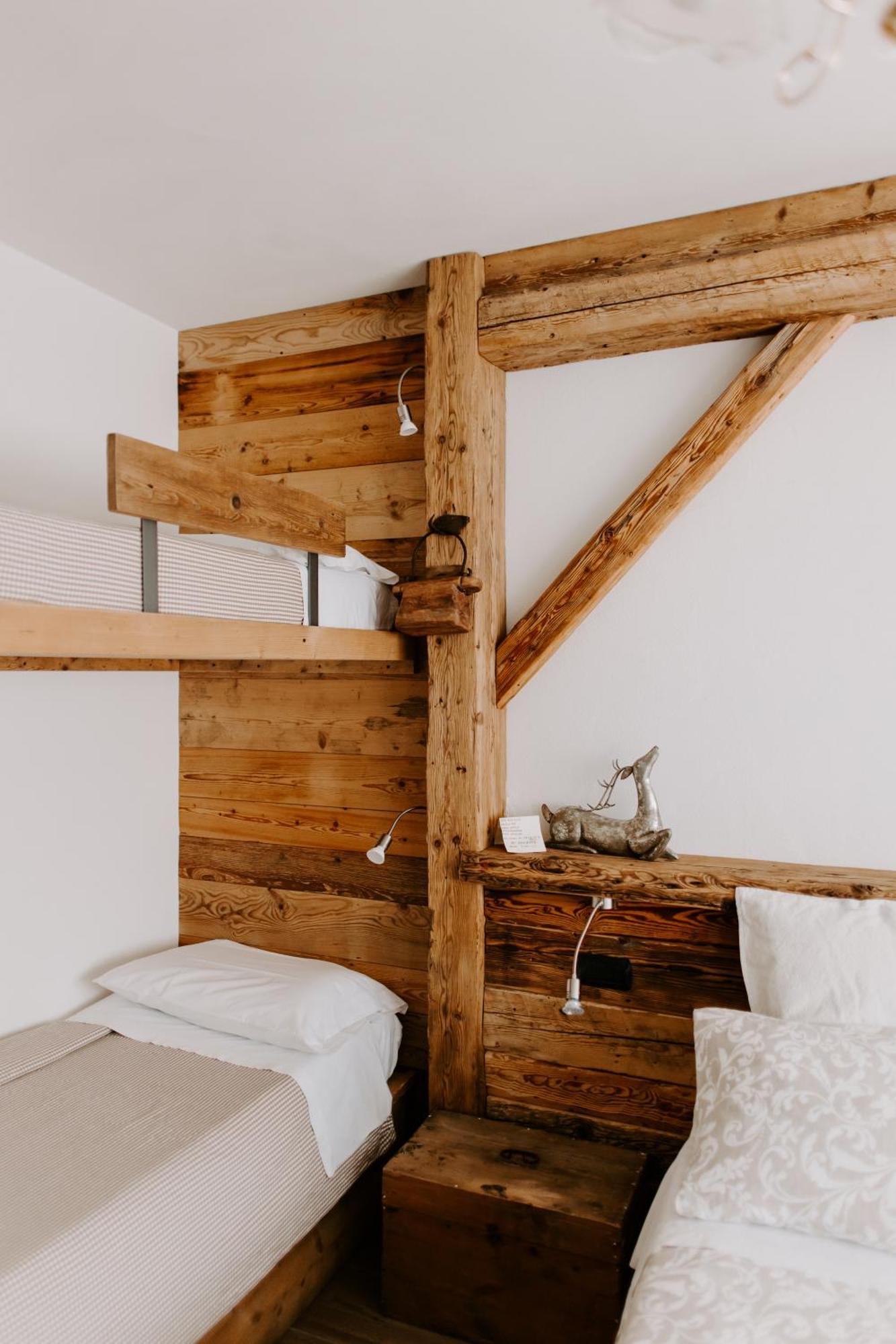 Fra Rose E Mughi Panzió Domegge di Cadore Kültér fotó