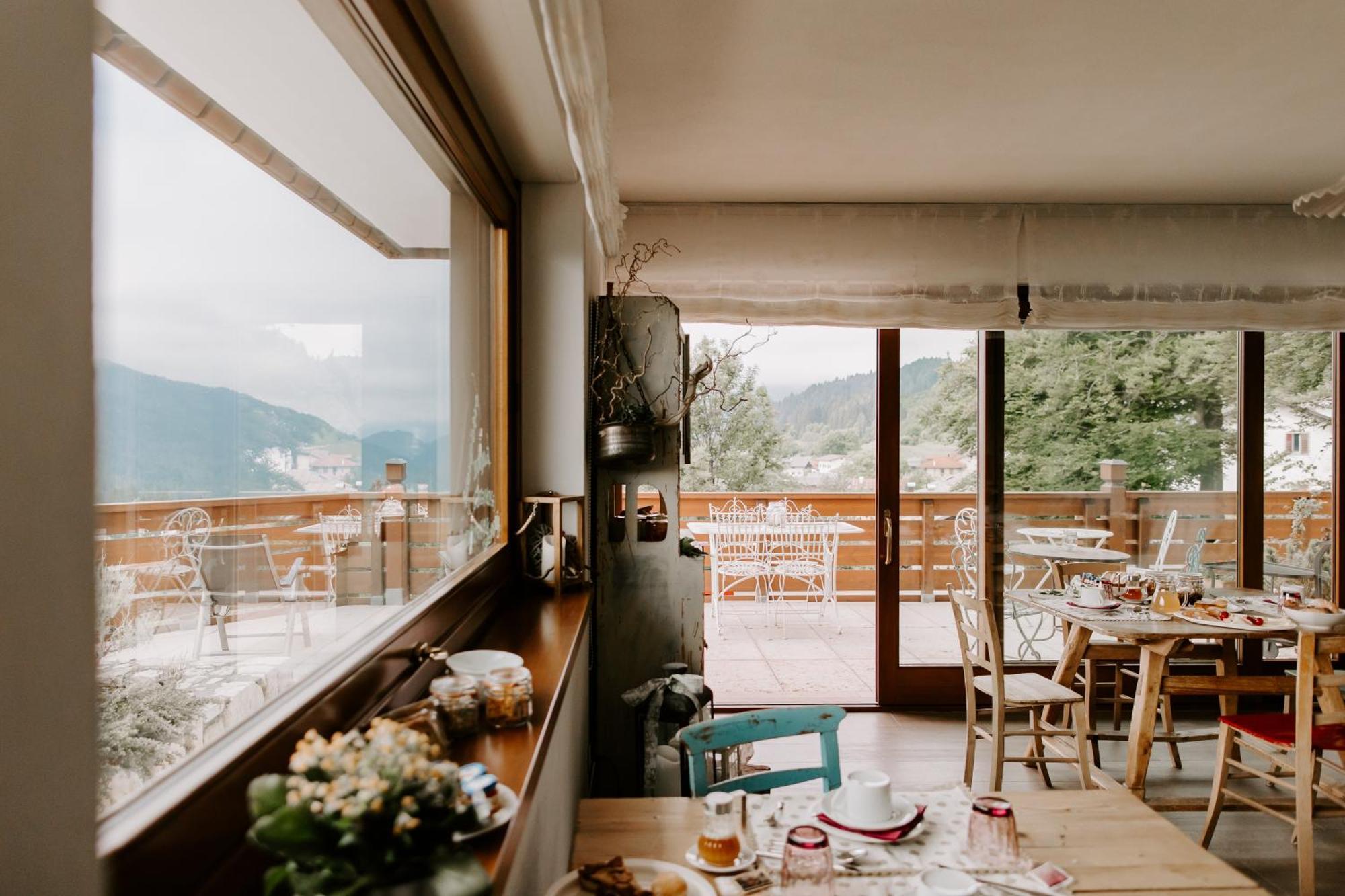 Fra Rose E Mughi Panzió Domegge di Cadore Kültér fotó